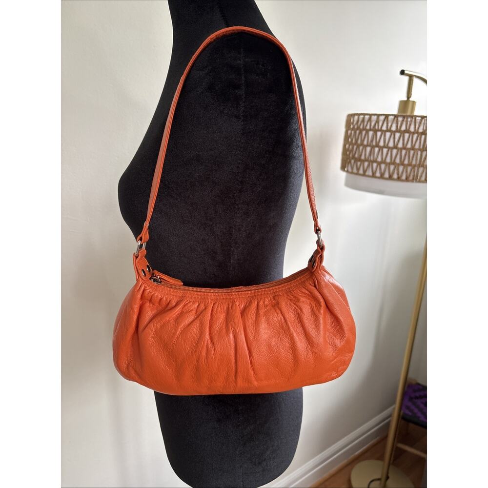 VTG Wilsons Maxima Orange Leather Y2K Mini Shoulder Bag Small Hobo Festival